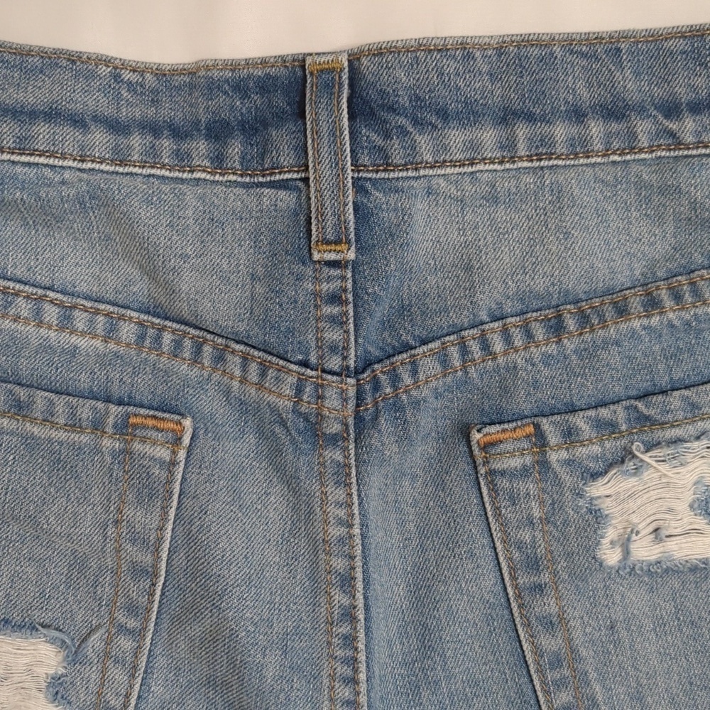 7 for All Mankind Distressed Denim Shorts, Color Blue Size 25 - Picture 12 of 15